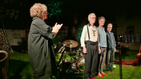 Beifall für A.R.K. von Organisatorin Anke Wienke