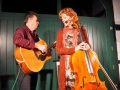 Joe Scott und Hannah Alkira