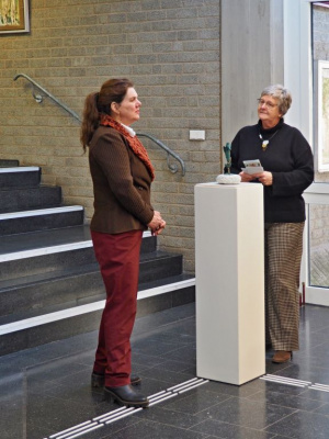 Karin Mennen und Elfriede Schildmann im Künstlergespräch