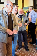 Bernd Grodotzki im Gespräch mit Gästen