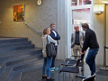 Gespräche bei der Ausstellung